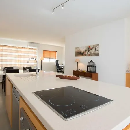 Exclusive St. Julians Penthouse Apartment *
